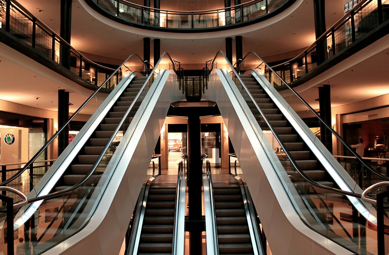 commerical_escalator